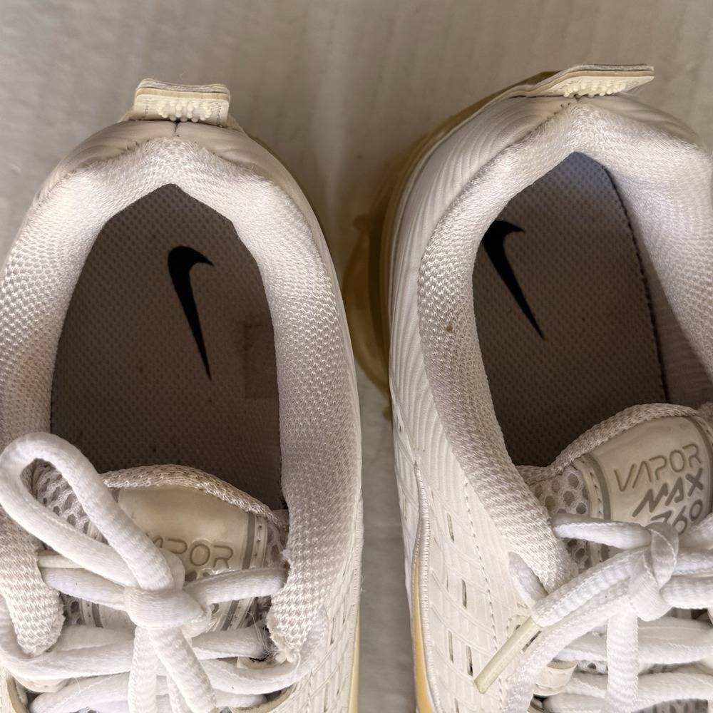 Nike Air VaporMax 360 Women's Size 7.5 US CK9670-100 Triple White Athletic Shoes - Picture 15 of 16